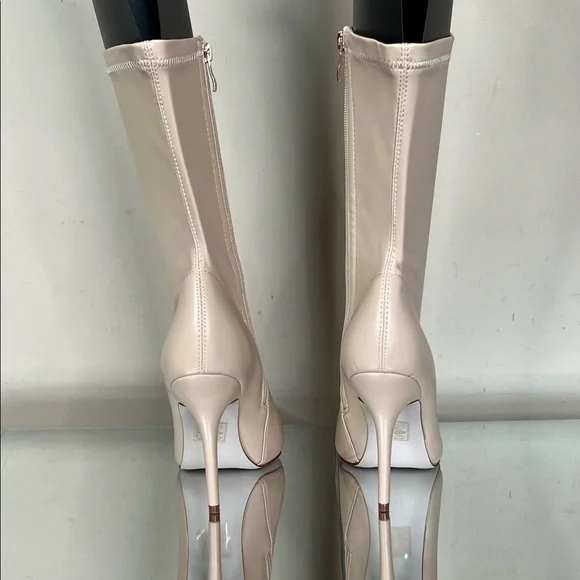 Azalea Wang Nude Ankle Heel Bootie - Picture 7 of 7